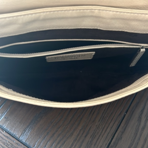 Yves Saint Laurent Should Bag - Picture 6 of 6